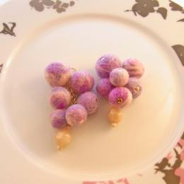 フェルトボールピアス(パープル)