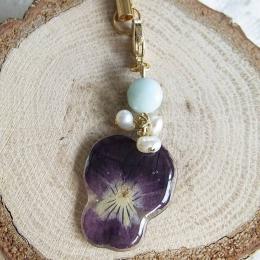 ビオラとアマゾナイトのストラップ