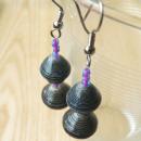 ビーズ2個付きロングピアス(パープル系)