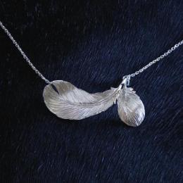 シルバー羽ネックレスC